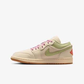 Nike Патики WMNS AIR JORDAN 1 LOW SE 