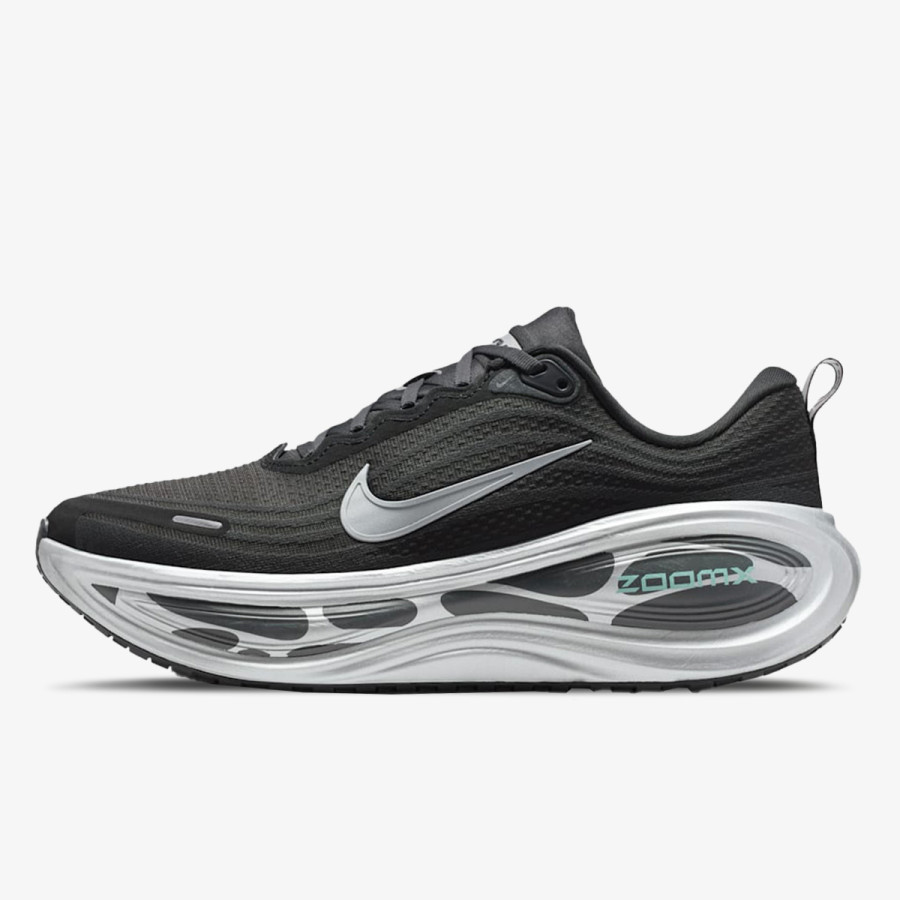Nike Atlete NIKE VOMERO PLUS 