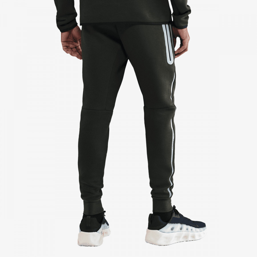 Nike Pjesa e poshtme e kostumit M NK TECH FLC JGGR PANT REFLEC 