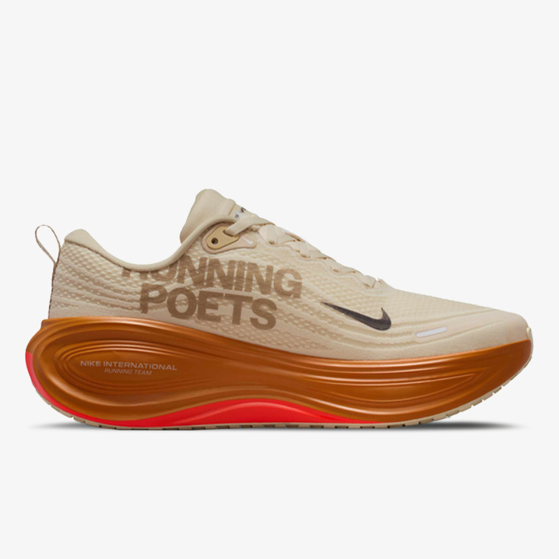 Nike Atlete NIKE VOMERO PLUS 