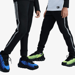 Nike Pjesa e poshtme e kostumit B NSW TCH FLC JGGR REFLECT 