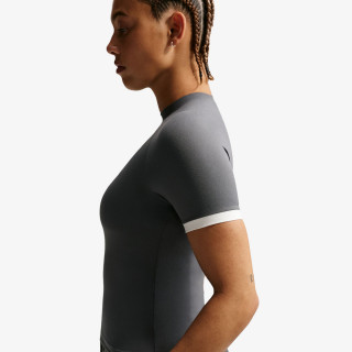 Nike Маица W NK SS FITTED TOP GLS 