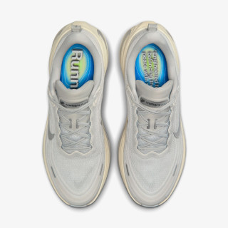 Nike Atlete NIKE VOMERO PLUS EMEA 