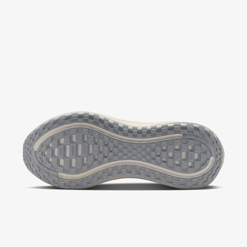 Nike Atlete NIKE VOMERO PLUS EMEA 
