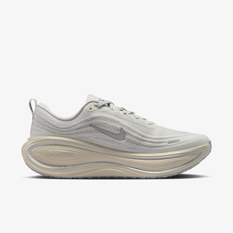 Nike Atlete NIKE VOMERO PLUS EMEA 