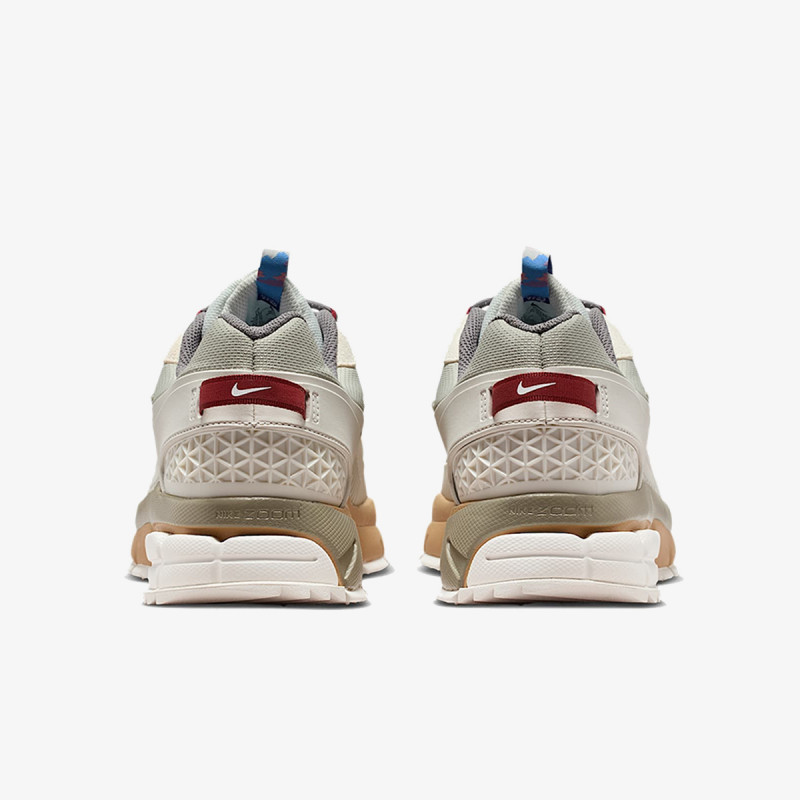 Nike Патики NIKE ZOOM VOMERO ROAM CN 