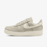 Nike Atlete W  AIR FORCE 1 RETRO PRM ESS 