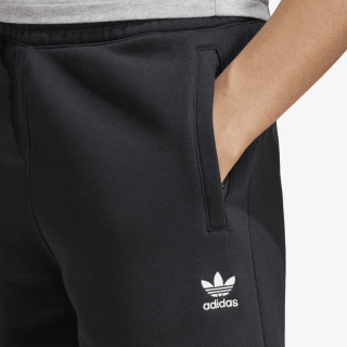 adidas Pantallona të shkurtra ESSENTIAL SHORT 