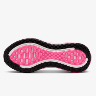 Nike Atlete W NIKE VOMERO PLUS RC 