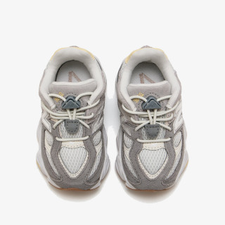 New Balance Atlete K 9060 