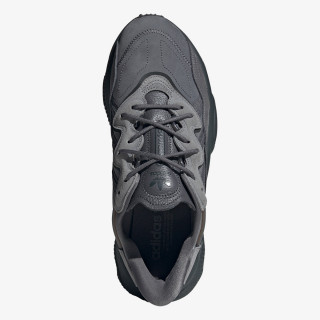 adidas Atlete OZWEEGO 