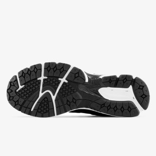 New Balance Патики 2002R 