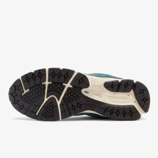 New Balance Atlete 2002R 