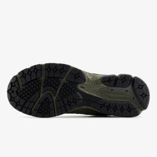New Balance Atlete 2002R 