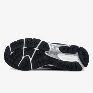 NEW BALANCE Патики 2002 