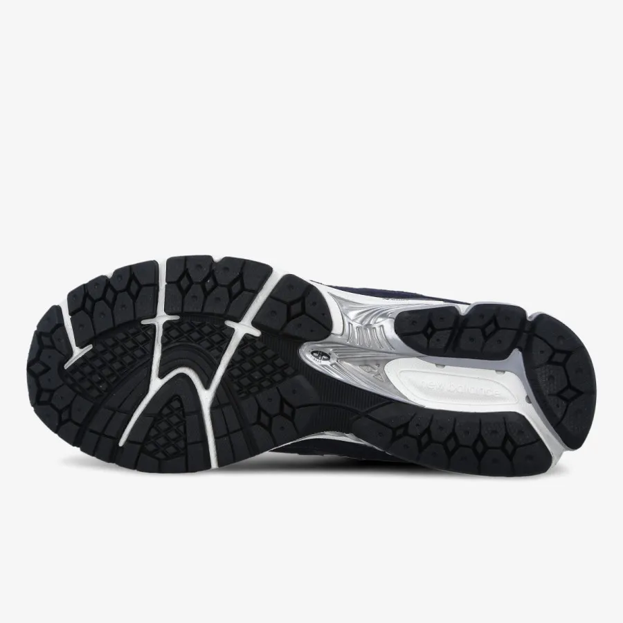 NEW BALANCE Патики 2002 