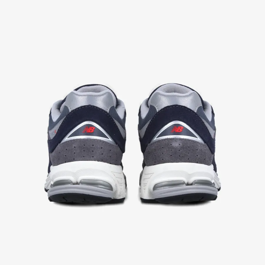 NEW BALANCE Патики 2002 