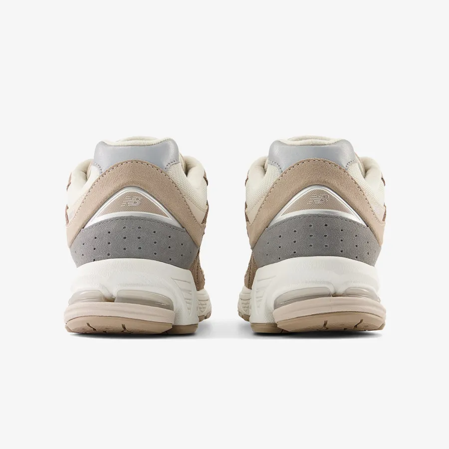 NEW BALANCE Патики NEW BALANCE - 2002 
