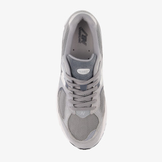 New Balance Atlete 2002R 