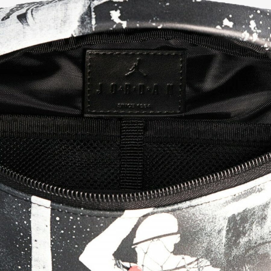 Nike Торбица JAM BOROUGH GFX CROSSBODY BAG 