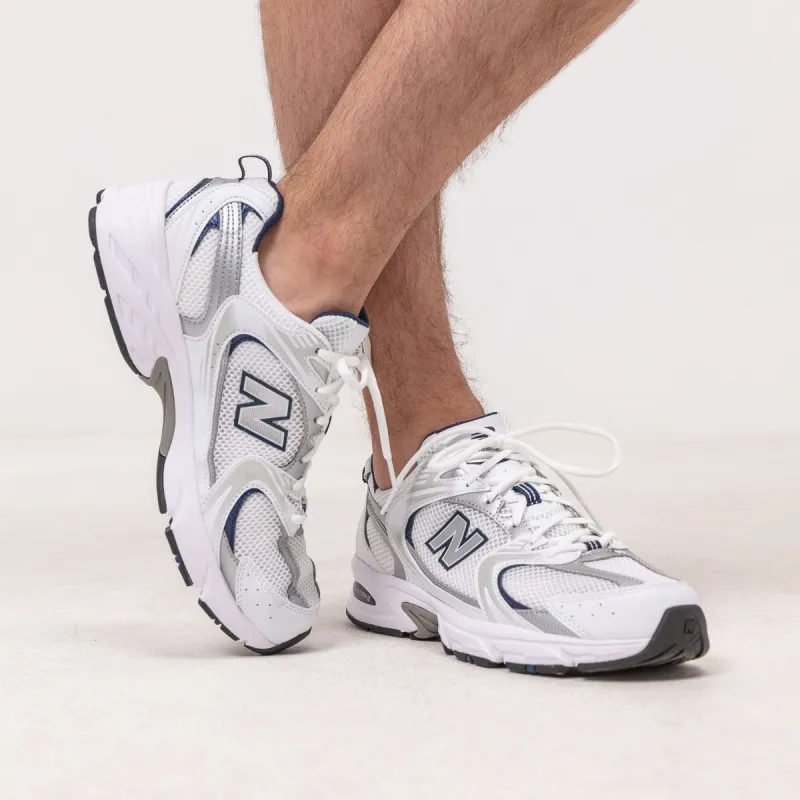 NEW BALANCE Патики 530 