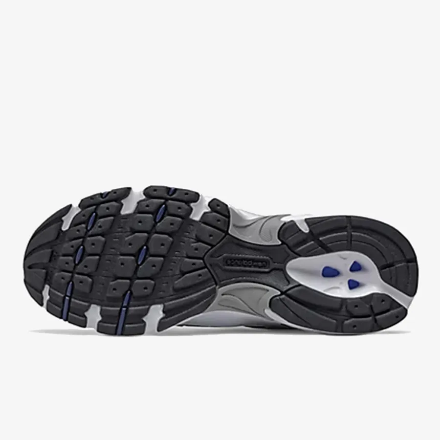 NEW BALANCE Патики 530 