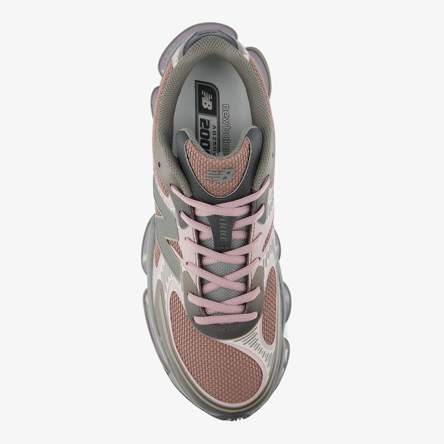 New Balance Патики 2000 