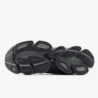 New Balance Atlete 2000 