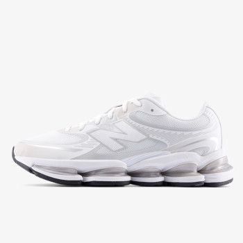 New Balance Патики 2000 