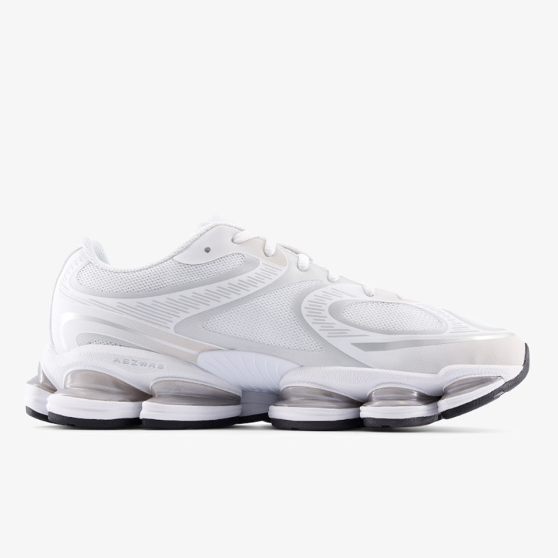 New Balance Патики 2000 