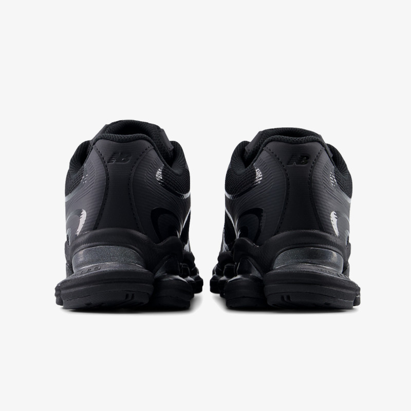 New Balance Atlete 2000 