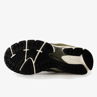 New Balance Патики 2002R 