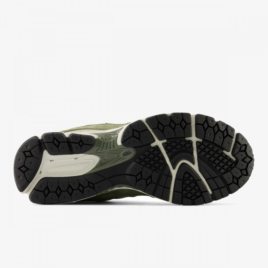 New Balance Патики 2002R 