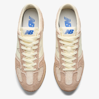 New Balance Atlete 471 