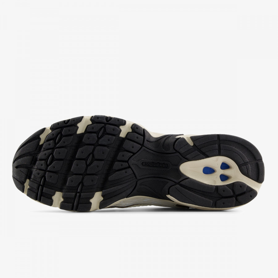 New Balance Atlete 530 