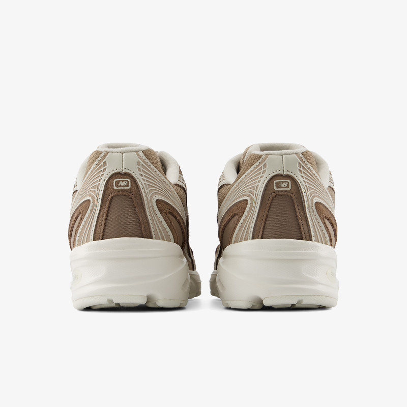 New Balance Atlete 740 