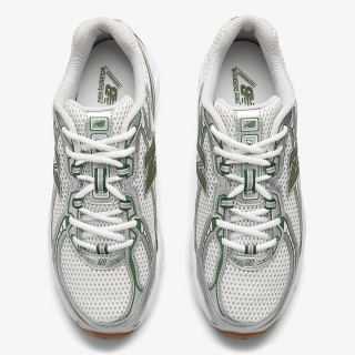 New Balance Патики 740 