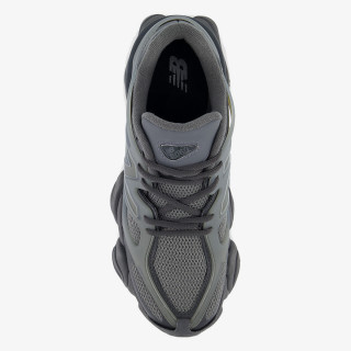 New Balance Atlete 9060 