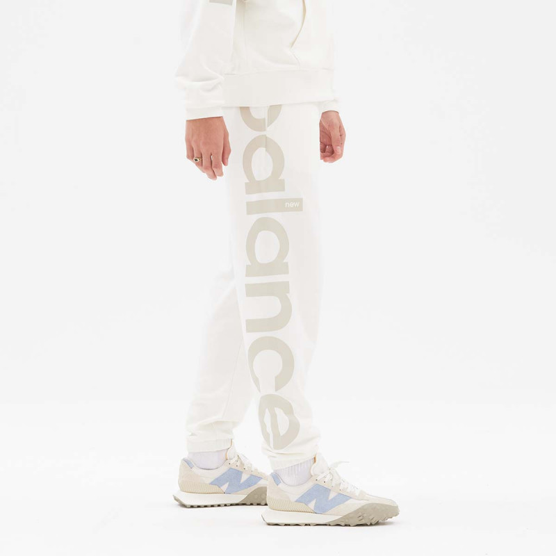 NEW BALANCE Долен дел тренерки Out of Bounds 